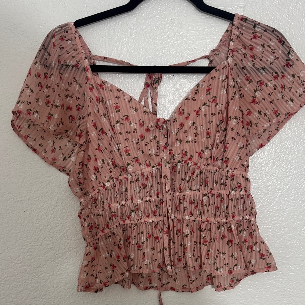 Dizzy Blush Floral Ruched Blouse